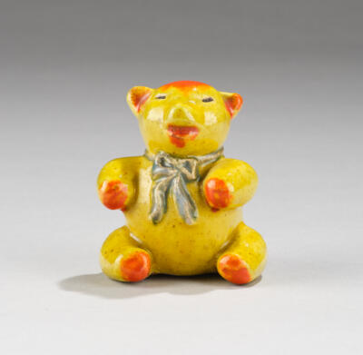 A small bear sitting, Schleiss, Gmunden - Jugendstil and 20th Century Arts and Crafts