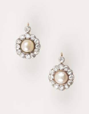 Altschliffbrillant Orientperlen Ohrgehänge, Diamanten zus. ca. 4,0 ct, um 1900 - Frühlingsauktion